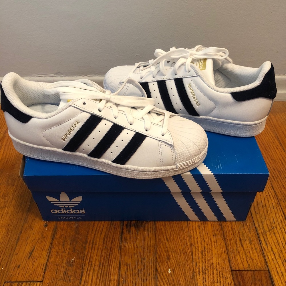Size 8 new adidas superstar sneakers